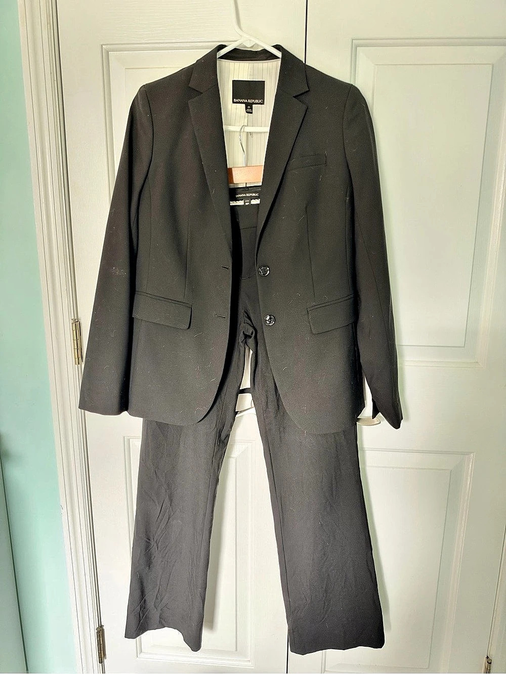 Banana Republic Women's Wool Blend Pantsuit Black Size 2P pants/size 0 jacket